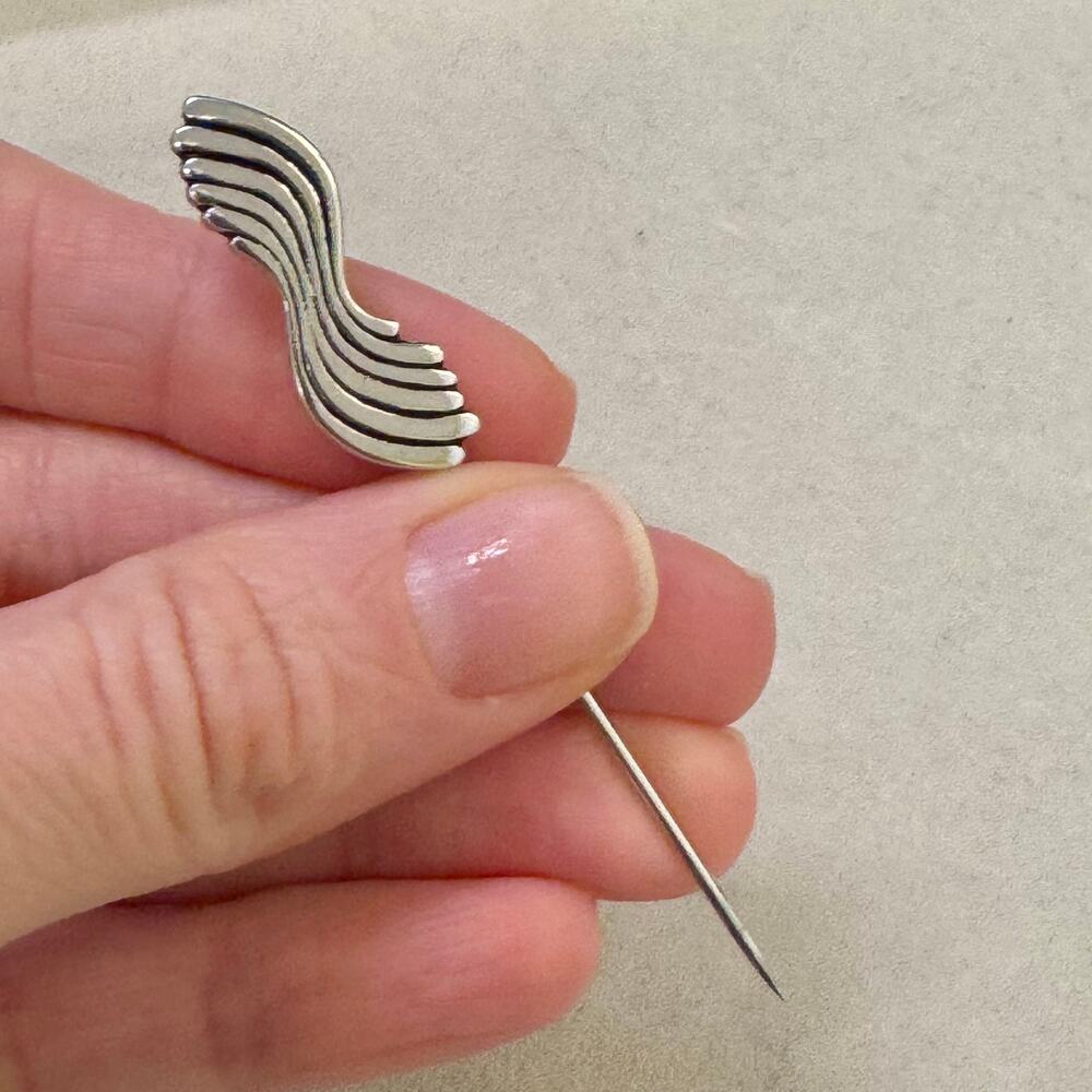 VTG Sarah Coventry Waves Squiggle Lapel Stick Pin Silver Tone NO END CAP